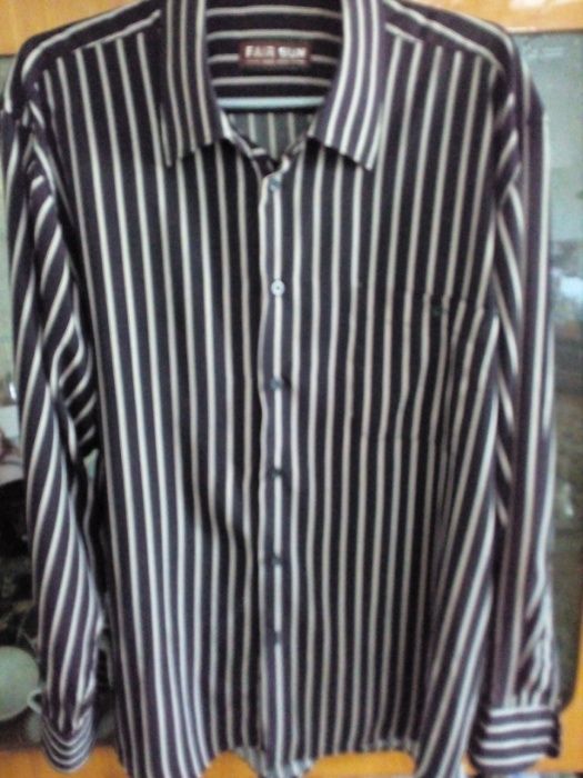 Мужские рубашки.