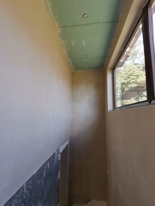 Tynki Maszynowe - Szybko, Gładko, Trwale!