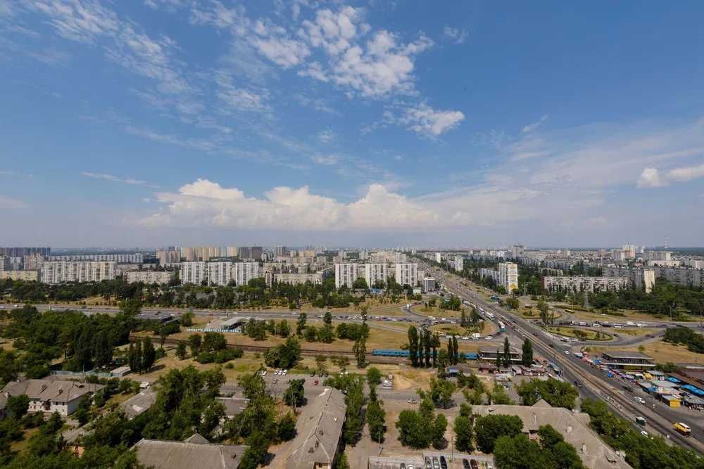 Сдам Отличное Жилье в Киеве! Левый берег! Метро Черниговская Лесная!