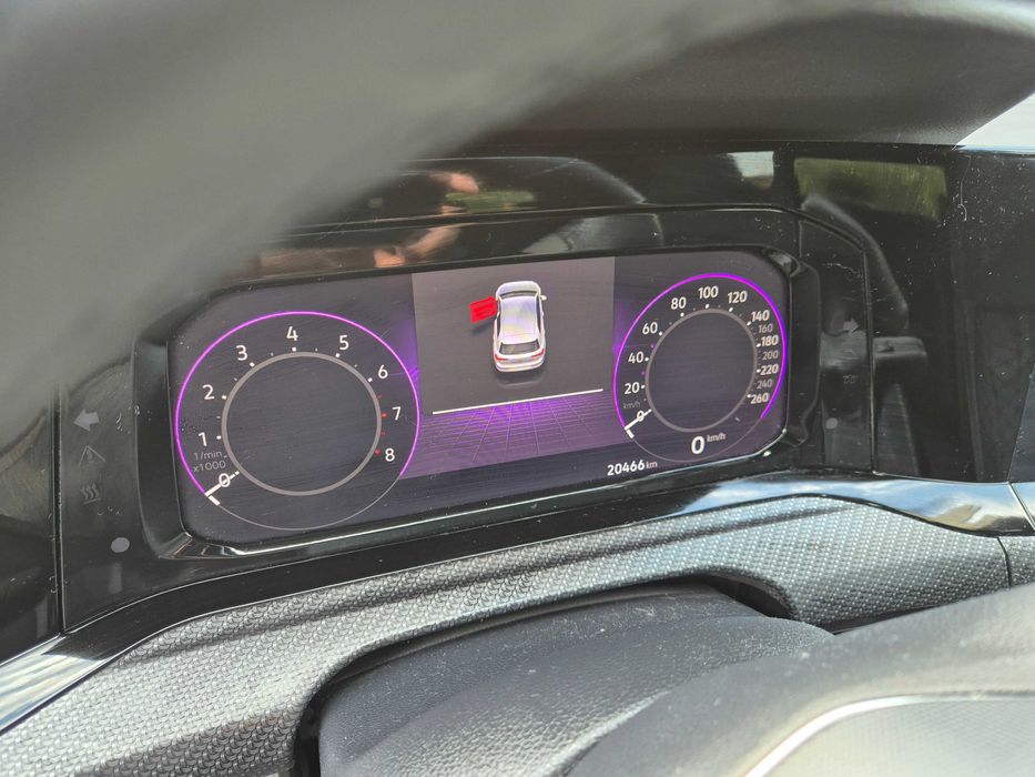 Sprzedam Golf VIII R-Line, krajowy, Gwarancja Fabryczna