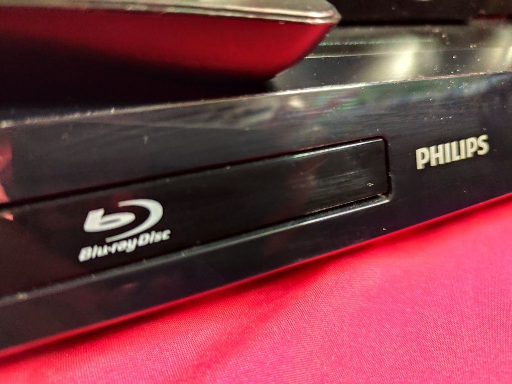 Home cinema 5.1 Philips com blu-ray