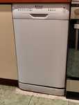 Zmywarka Hotpoint Ariston LL40. Sprawna. Szerokość 45cm