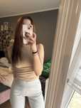 Beżowy crop-top sinsay