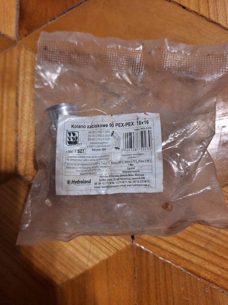 Kolano zaciskowe, Trójnik redukcyjny, łącznik redukcyjny
