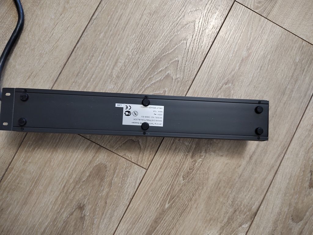 Jantech (Supra) listwa zasilająca  DB06-EU