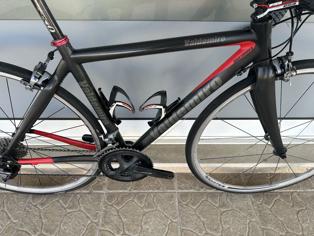 Bicicleta de estrada em Carbono - 11v