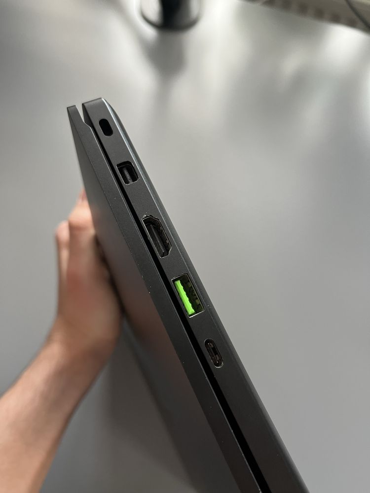 Laptop Razer 15 Advanced Model 2018