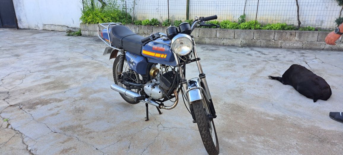 Motorizada Casal K602
