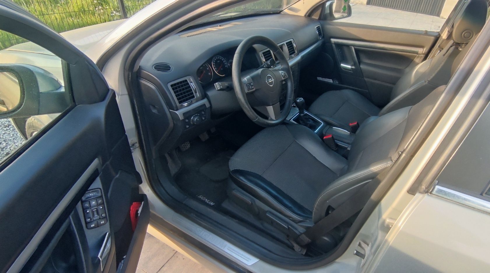 Opel Signum 1.9 cdti