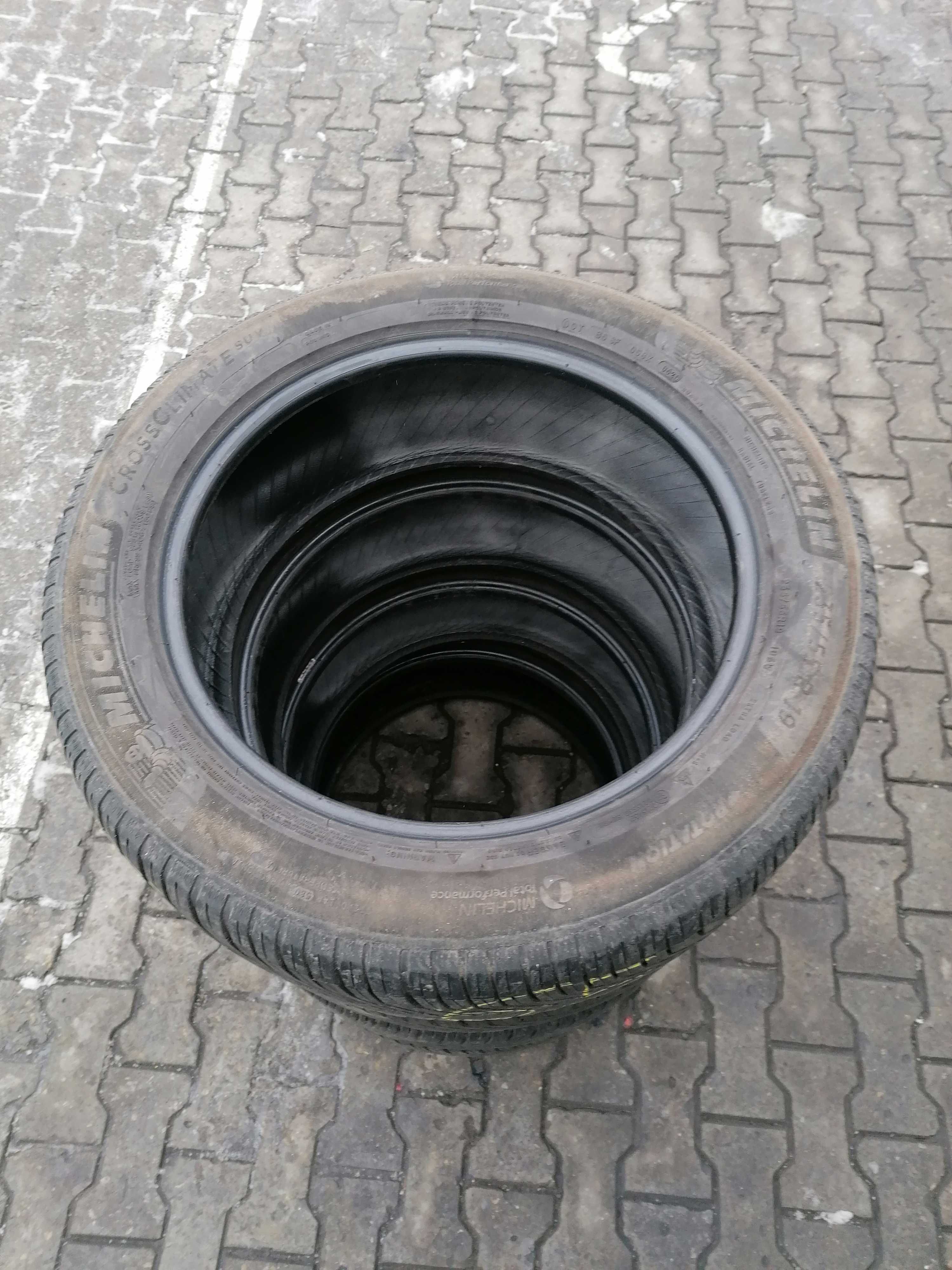 Opony całoroczne 235/55/19 Michelin 2020r 4szt