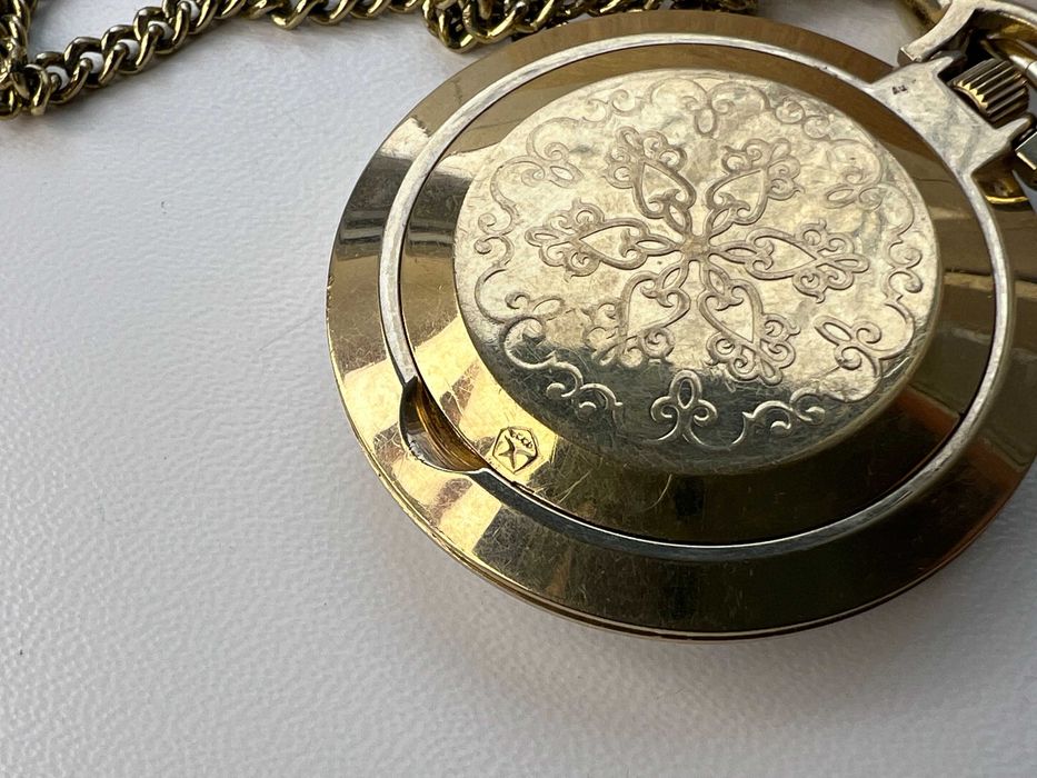 Часы карманные Луч позолоченные Au желтый мех 2209 СССР - не идут