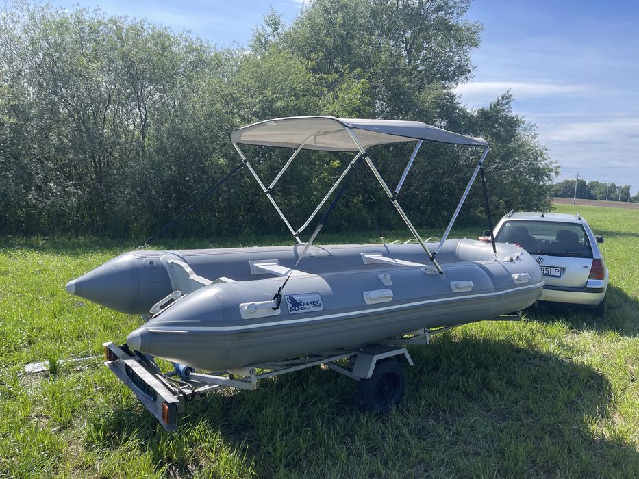 Ponton z silnikiem Yamaha 25/12+ przyczepka