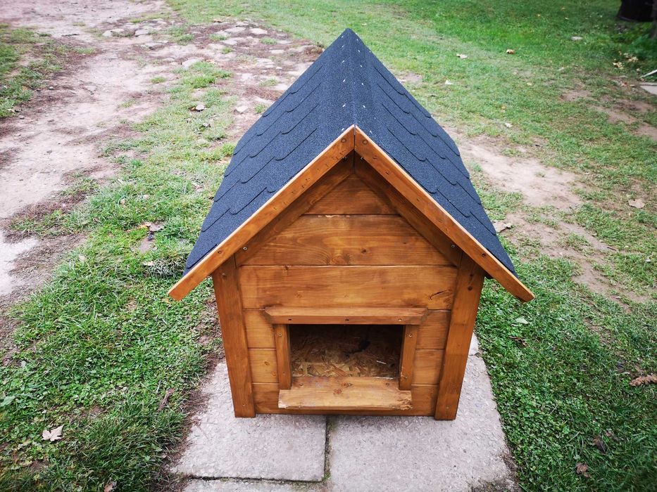 Buda dla psa, średnia wielkość.