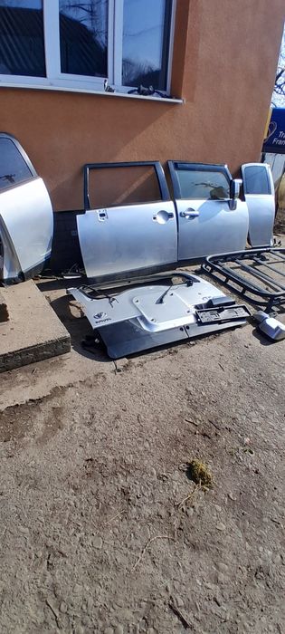 Двері Toyota FJ cruiser