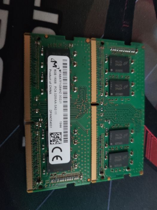 Продам оперативну пам'ять DDR4 SO-DIMM Micron 8GB 3200MHz  2 планки