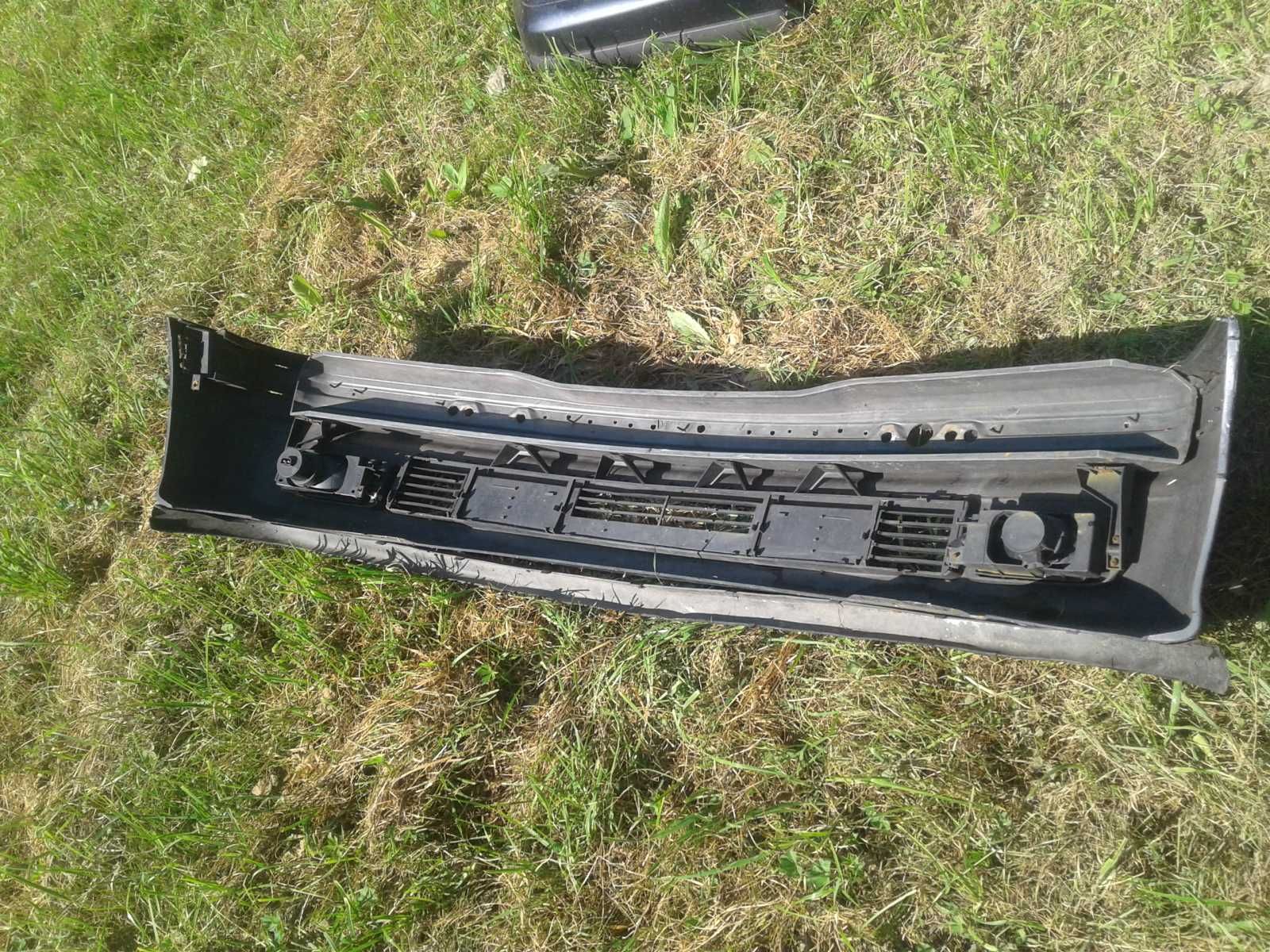 BMW 3 E36 FL Lift Zderzak Przód Kratki Halogeny Spojler Dokładka