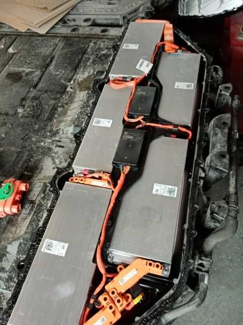 Bateria trakcyjna audi e-tron 95kw również na magazyn energi