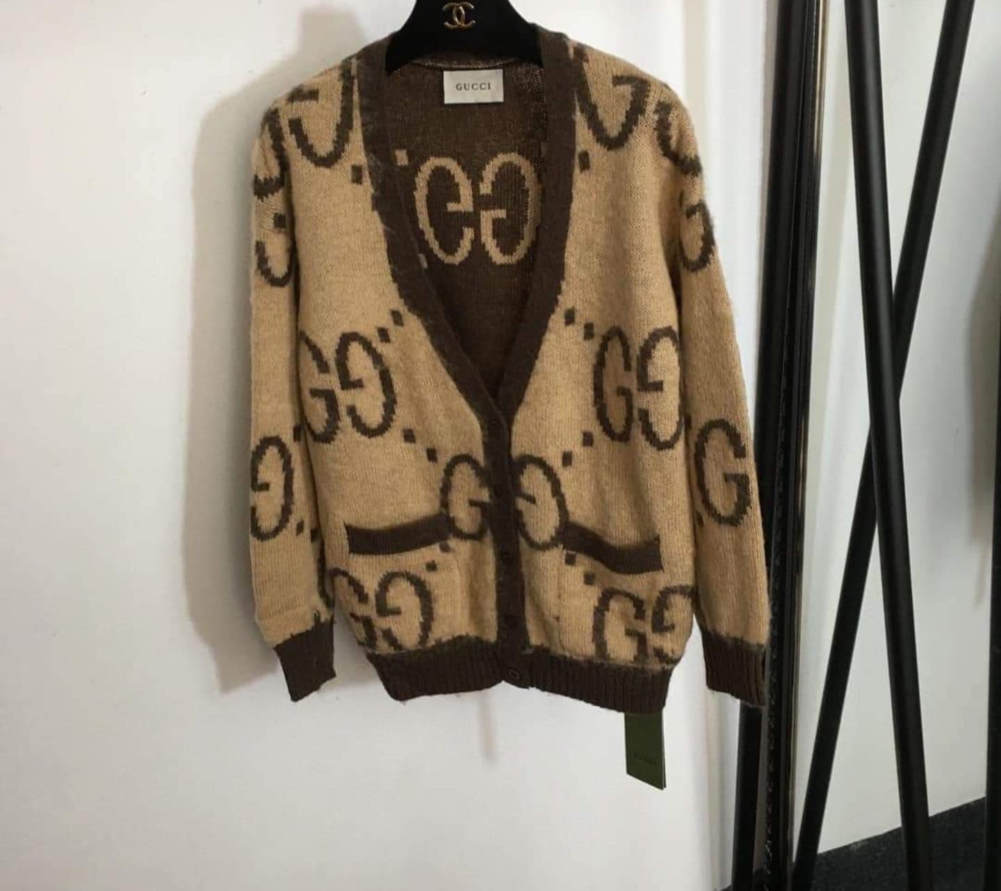 Piekny swetr gucci