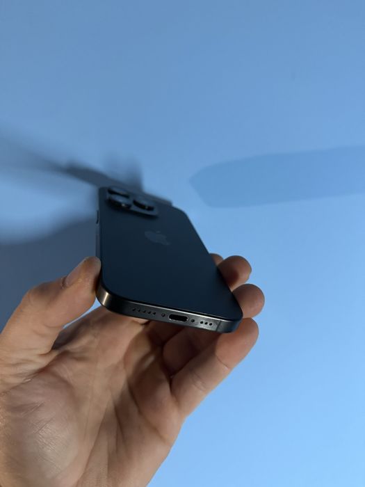 Apple iphone 15 Pro 128Gb Black Titanium Neverlock