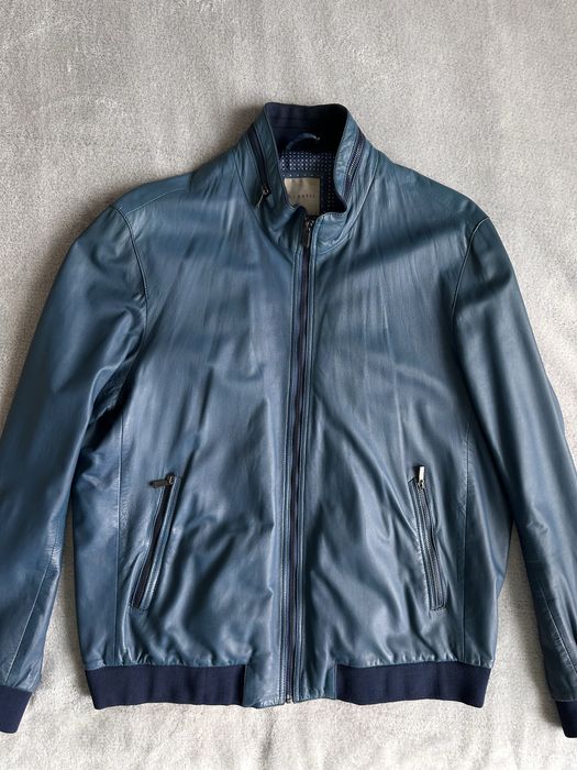 Чоловіча шкіряна куртка bugatti 58р