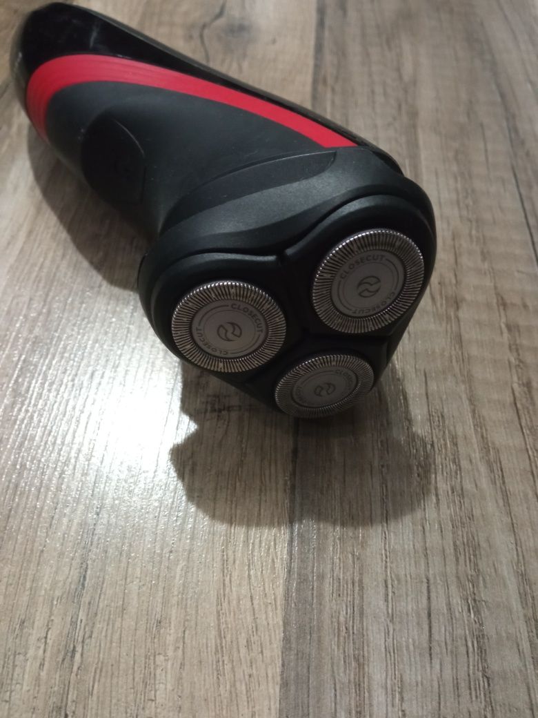 Golarka Shaver series 1000 S1310/04
