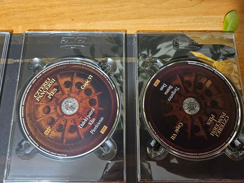 Megakolekcja! Czterej Pancerni i pies  - 6dvd