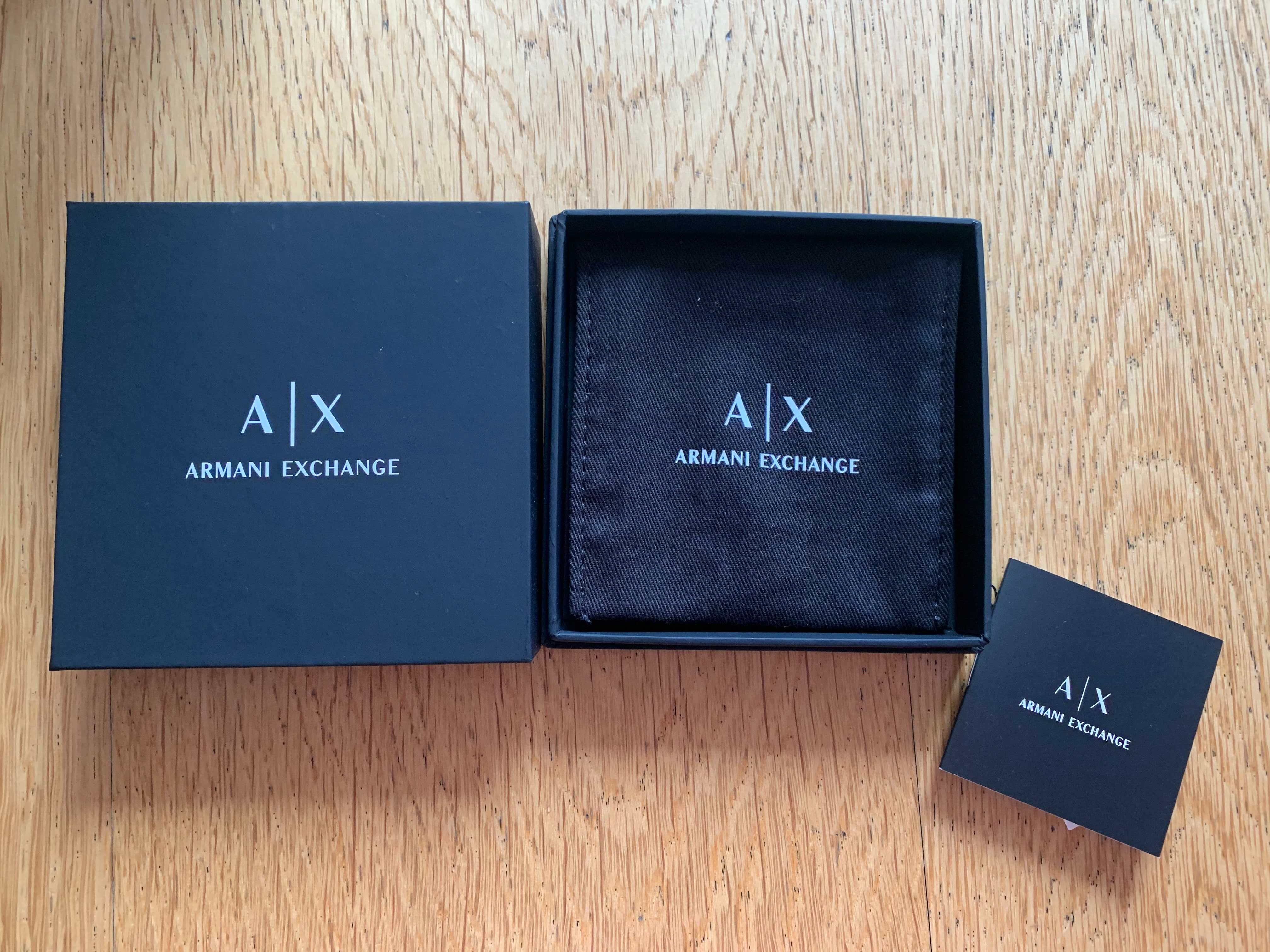 Pudełeczko kartonik czarny Armani Exchange AX na prezent