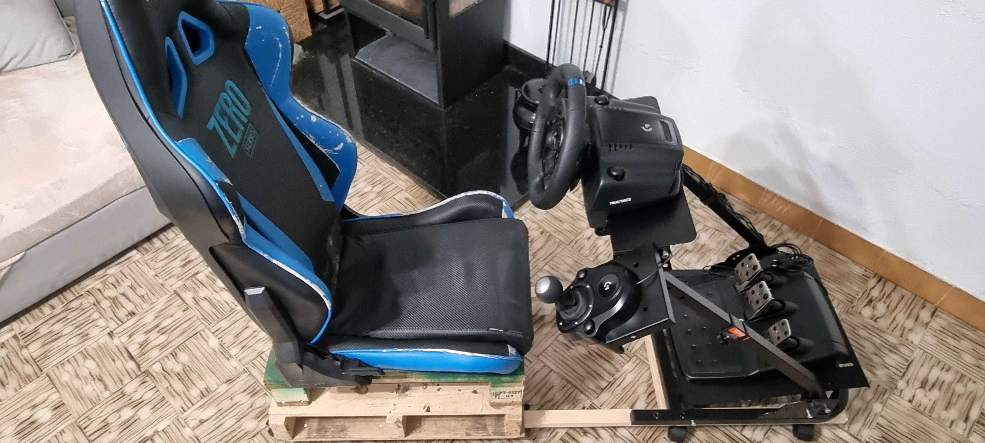 Cockpit completo com Logitech G923 Playstation/PC e Shifter