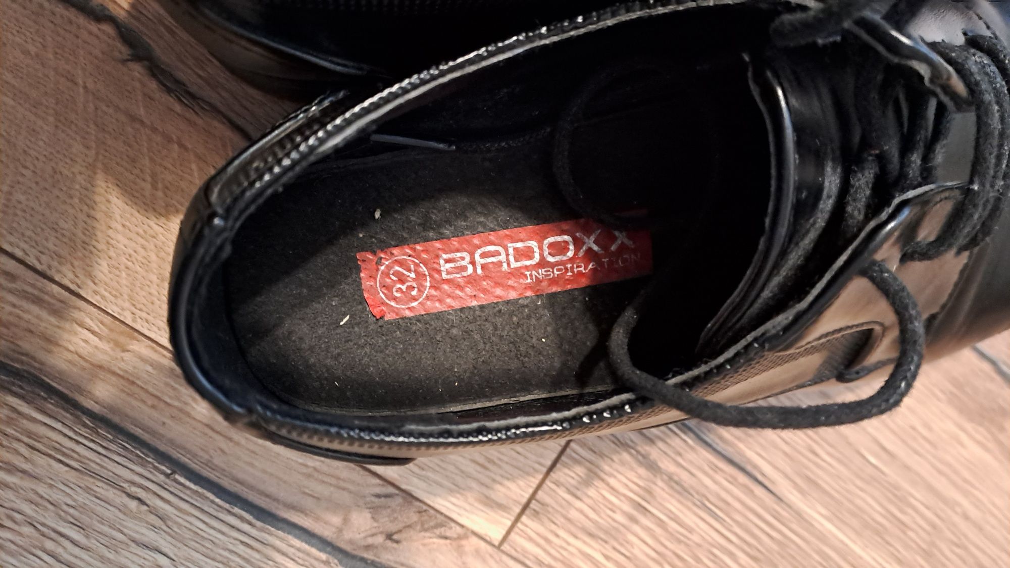 Wizytowe buty badoxx r32