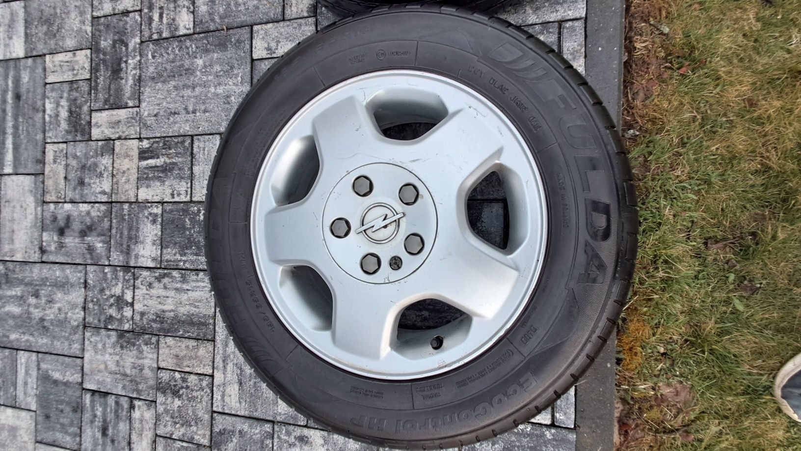 Komplet kół aluminiowych letnich OPEL 195x65x15 FULDA