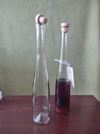 Eleganckie szklane butelki z korkiem