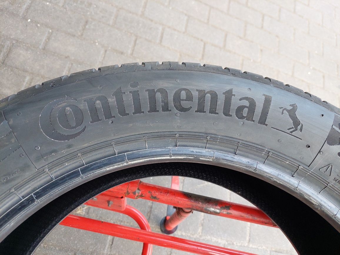 215/55r17 Continental