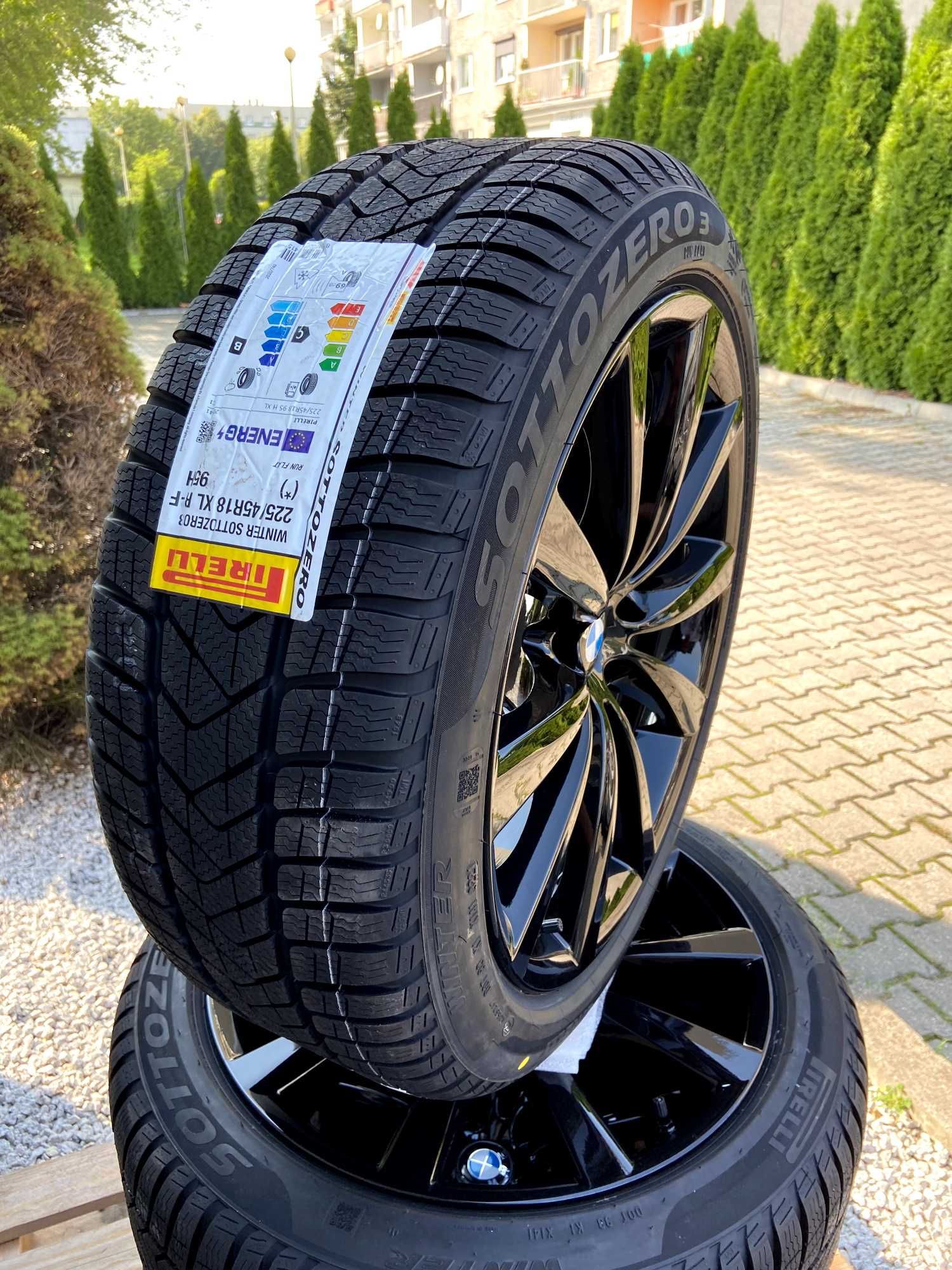 Oryginalne koła zimowe BMW 18 5x112 G20 G21 Pirelli 225/45R18