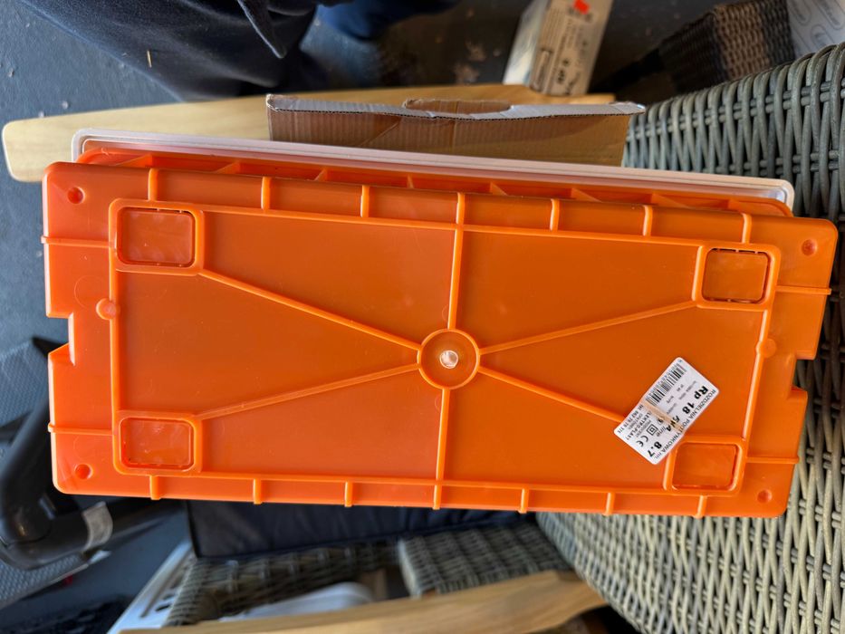 Rozdzielnica podtynkowa ELEKTRO-PLAST RP-18 FALA