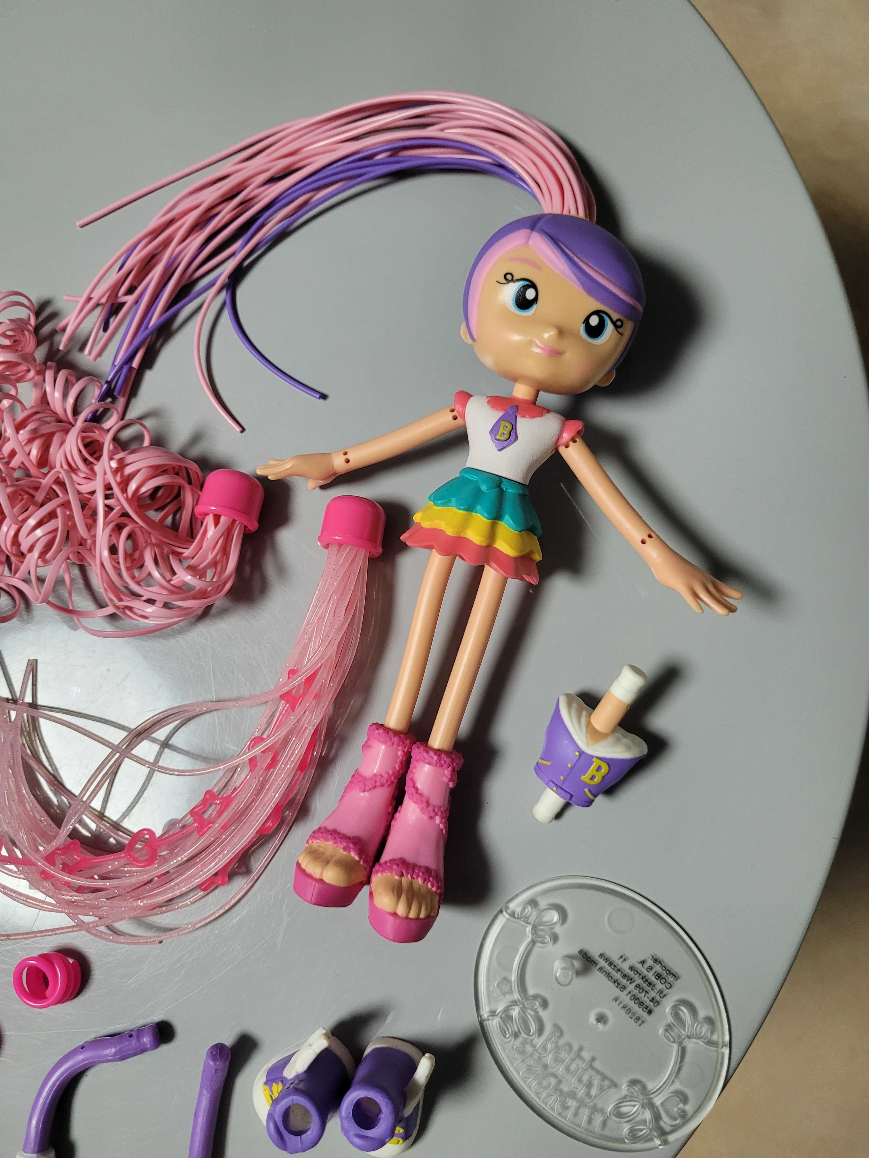 Betty Spaghetty Szkolna moda