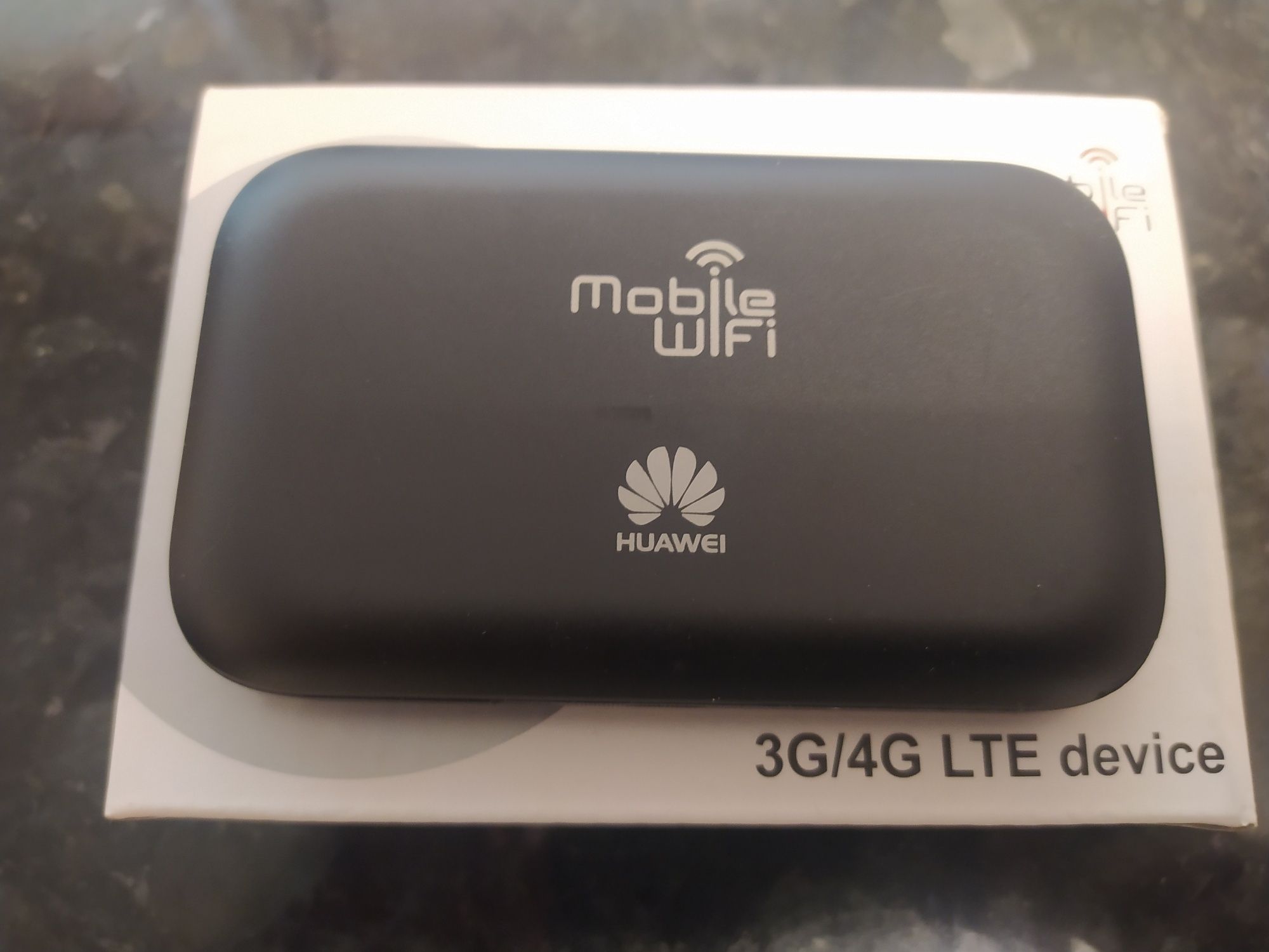 Wi fi роутер Huawei E5573s