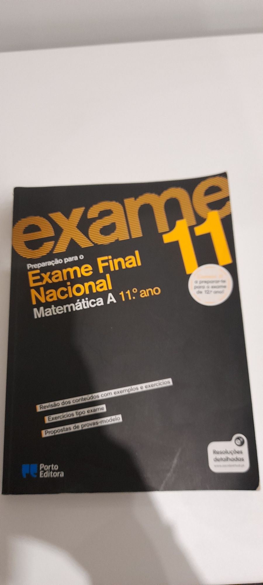 Livro de preparação para exames de Matemática A