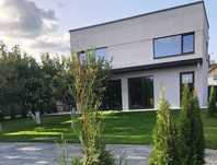 Продам будинок у стилі хай-тек. З наповненням. ГАЗ є. Поруч Авенір.
