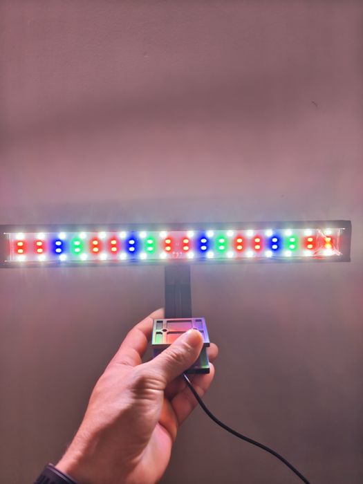 Oświetlenie LED do akwarium