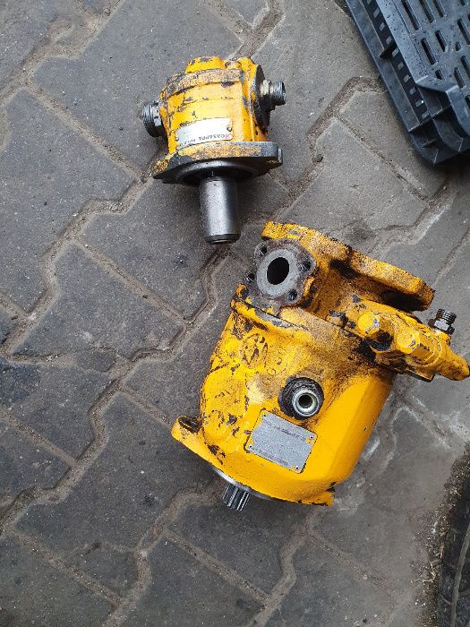 koparka mecalac 12 mx msx pompa skrętu obrotu CASAPPA KP 20,14 D0-03S1