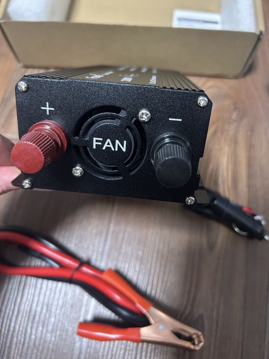 Інвертор, потужність 2200W,