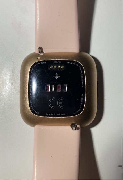 Fitbit Versa 2 rożowy