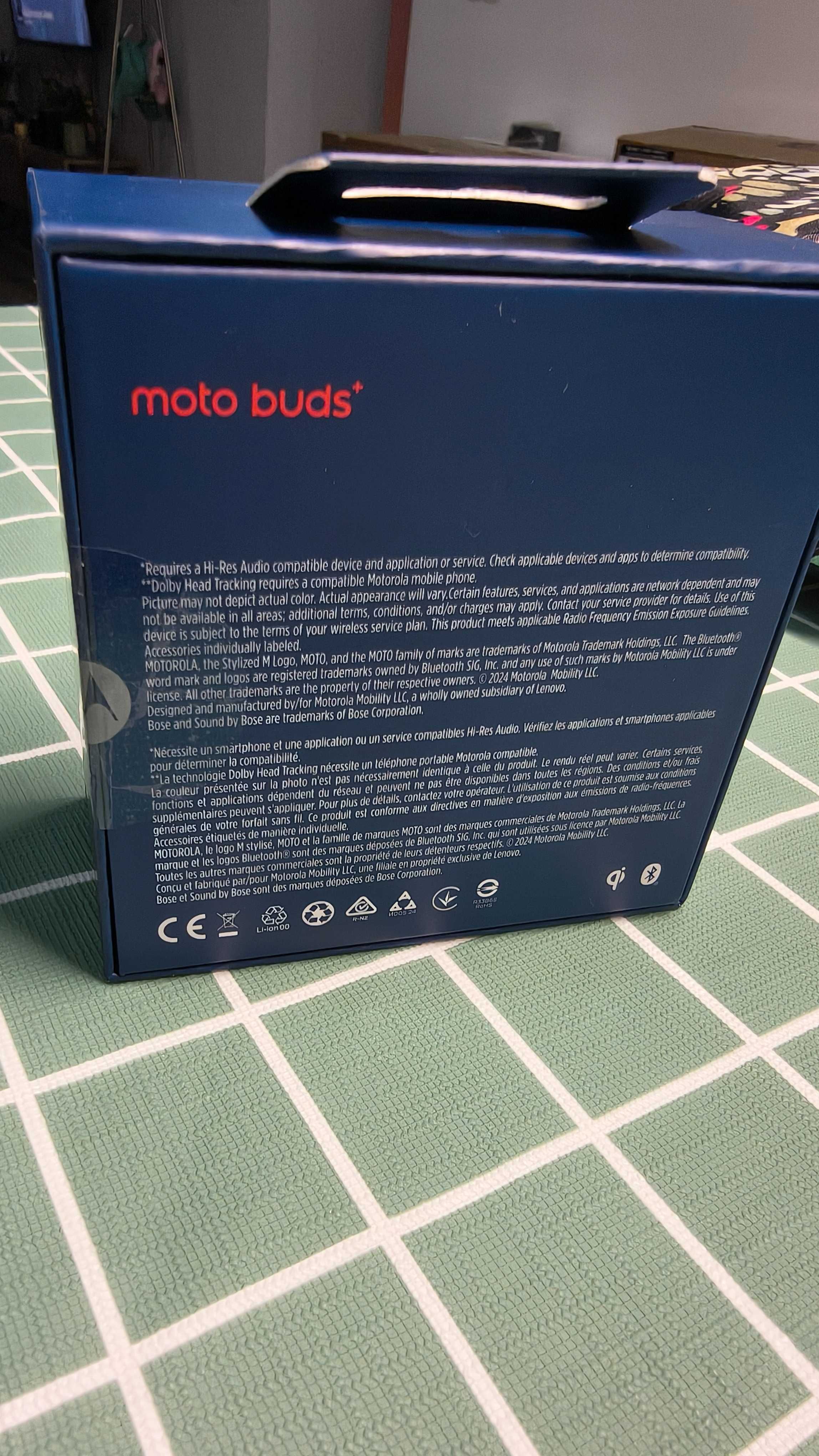 Moto buds+ by bose
