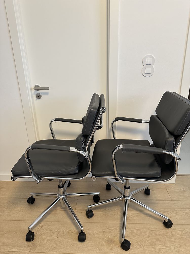 Cadeiras Escritório Staples Estilo Eames