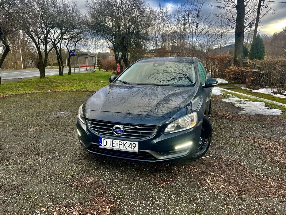 Volvo V60 2.0 D3 2014 nowy rozrząd ksiażka serwisowa