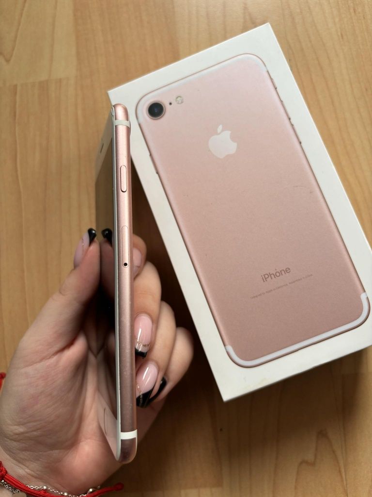 iPhone 7. 32gb. rosegold