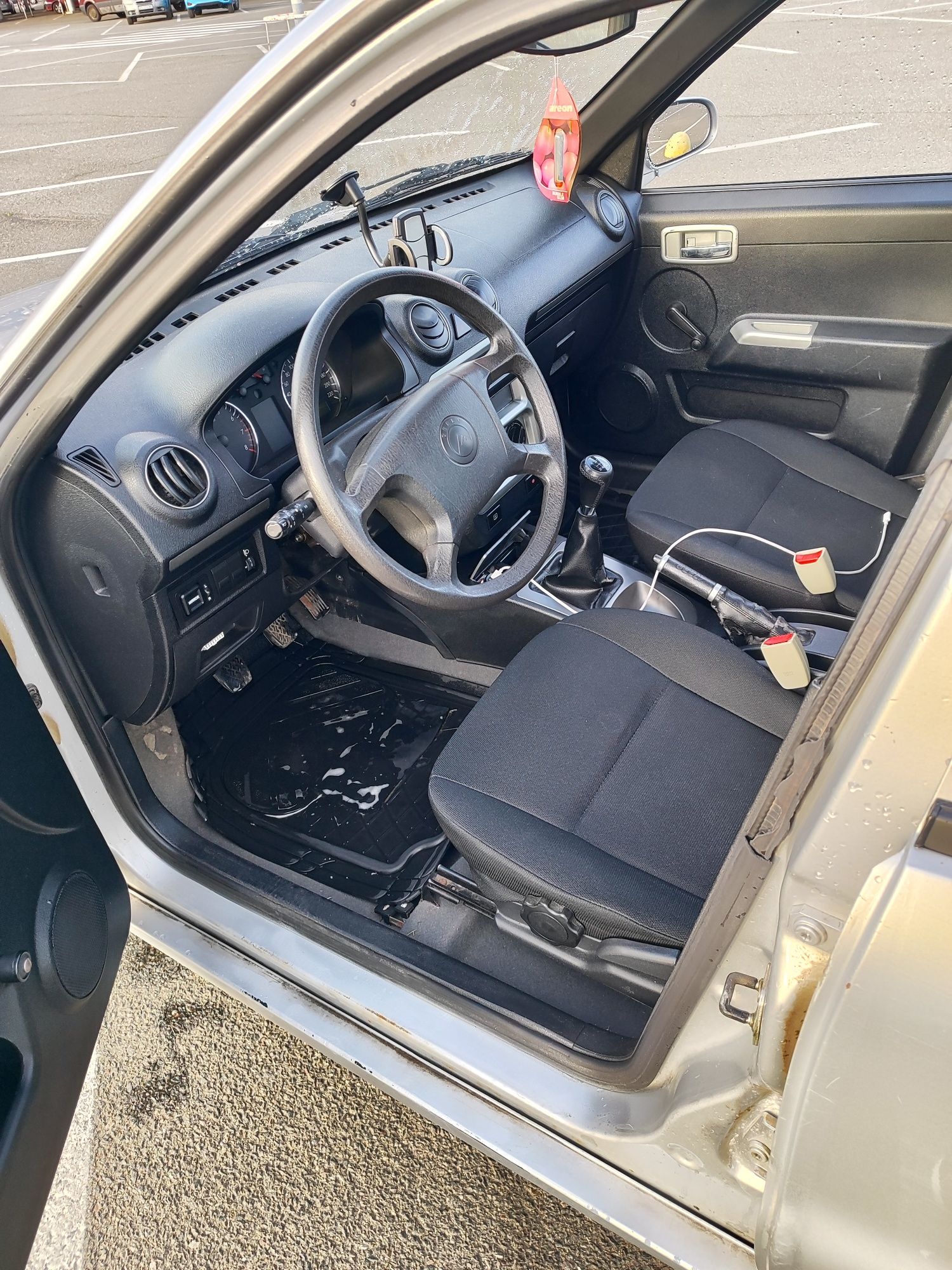 Продам geely sk2