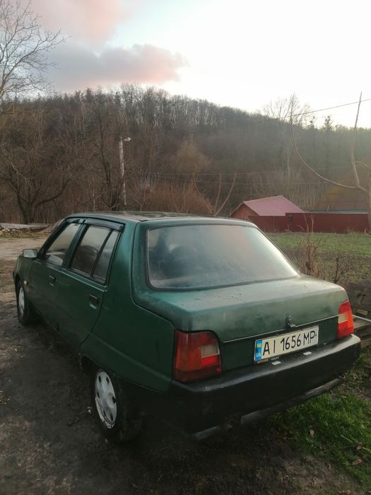 Продам славуту 2001рік.