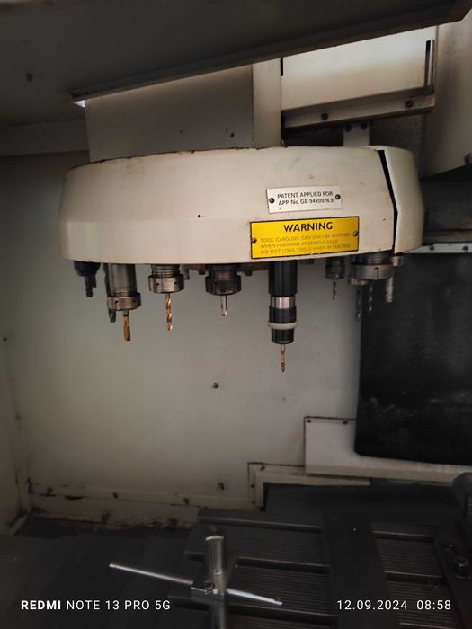 Centrum obróbcze -maszyna CNC Bridgeport VMC 1000/22