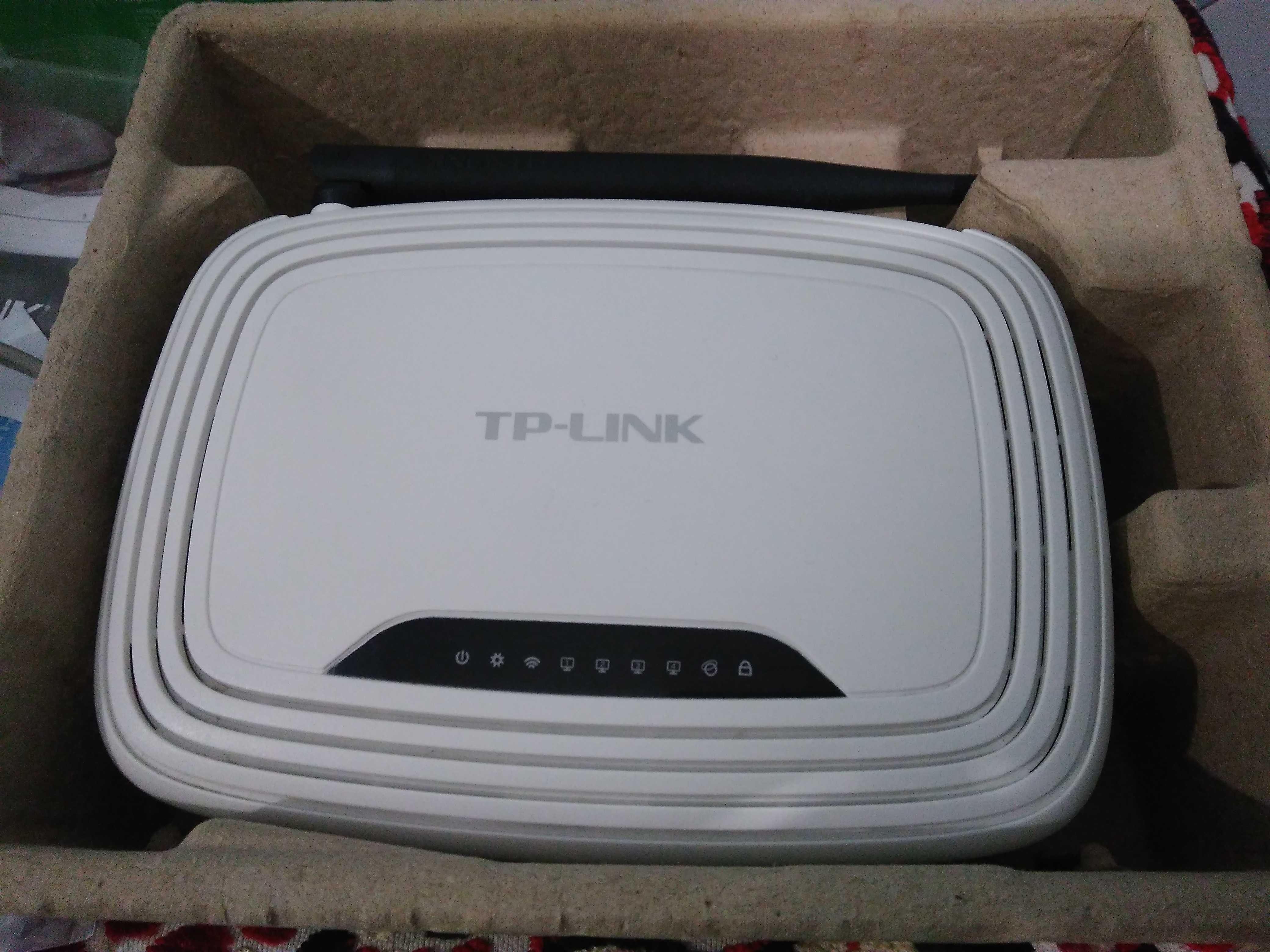 Маршрутизатор інтернет WiFi4 TP-Link TL-WR740N